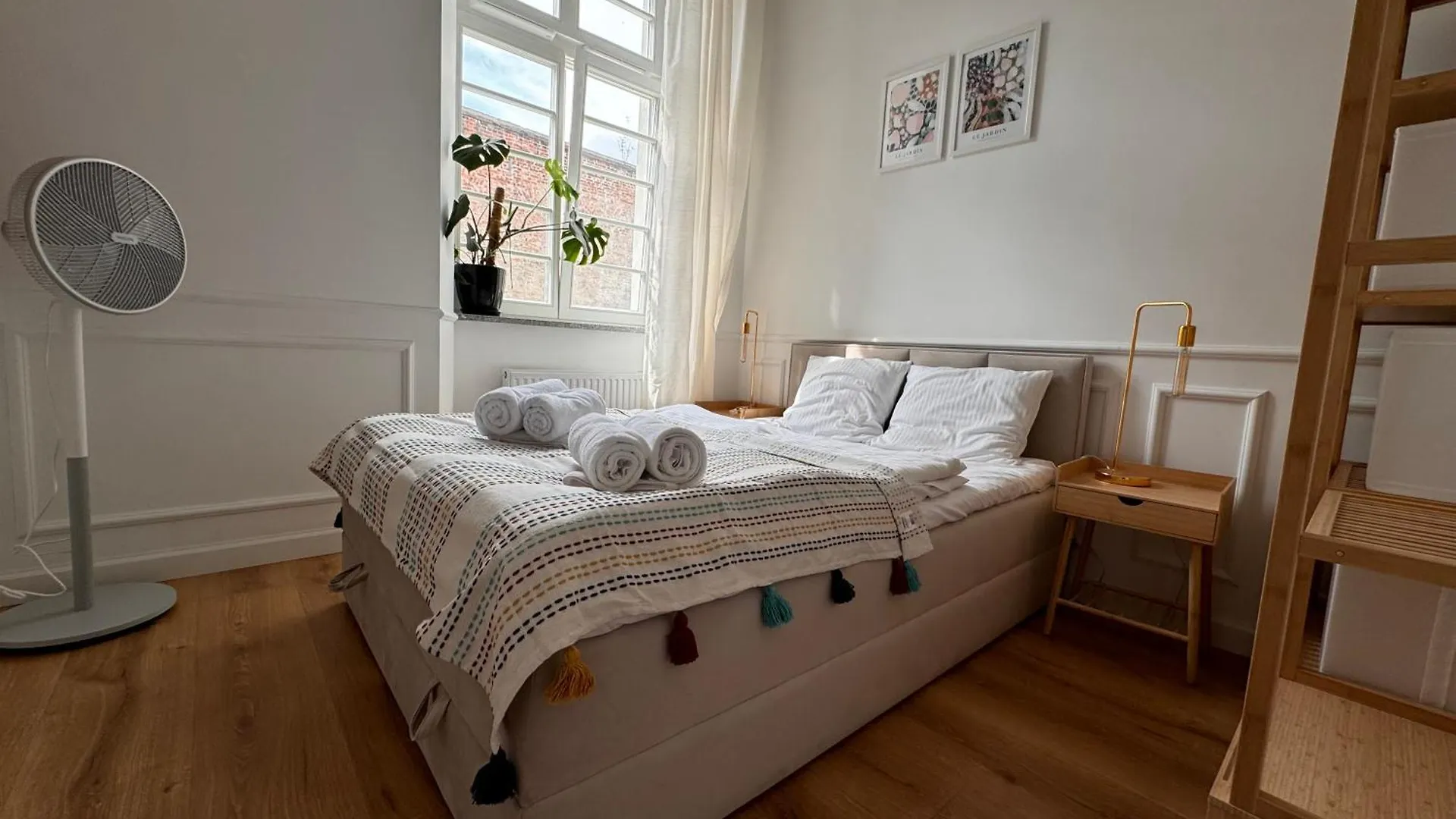 Apartament Przy Bulwarze Wrocław 0*,